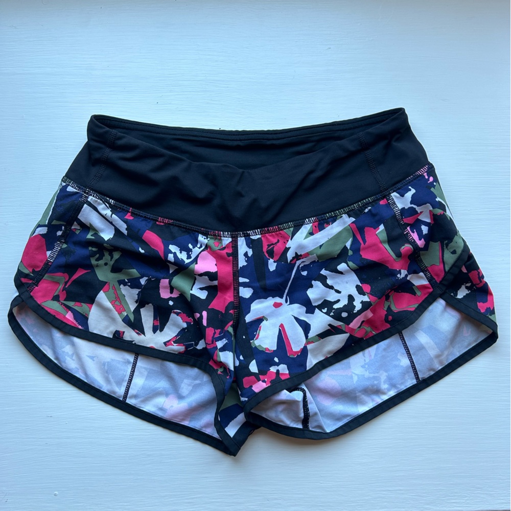 Lululemon ‘Speed Up’ Mid-Rise Lined Short 2.5”